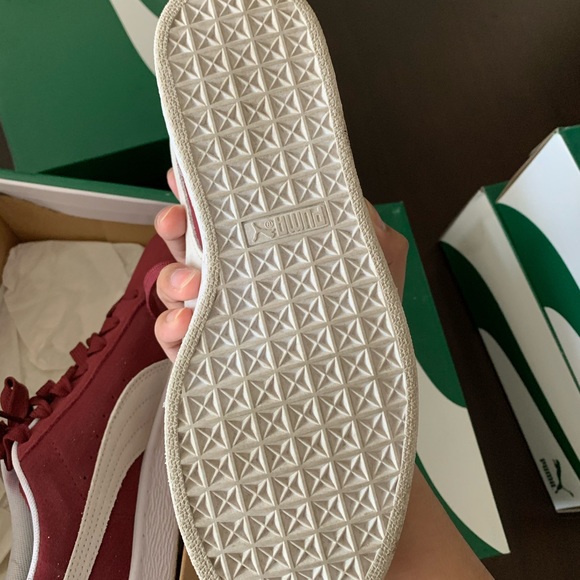 Puma Suede Burgundy - Picture 2 of 3